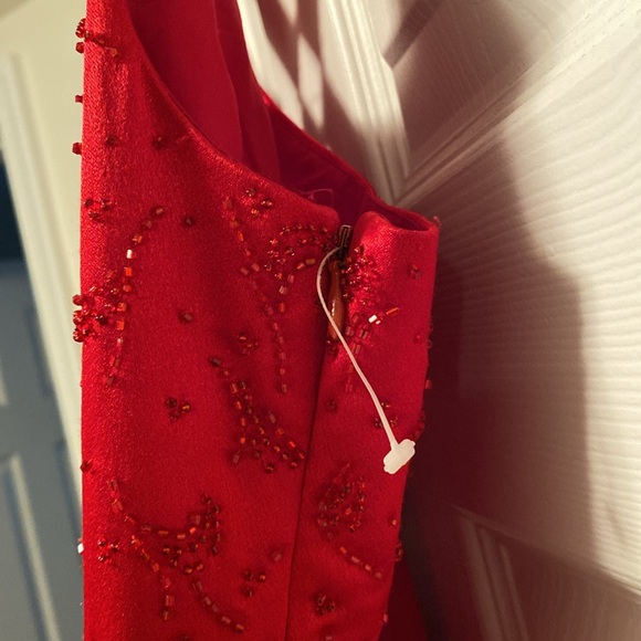 NWOT Liz Claiborne Red Sleeveless Dress…size 10 - Picture 4 of 6